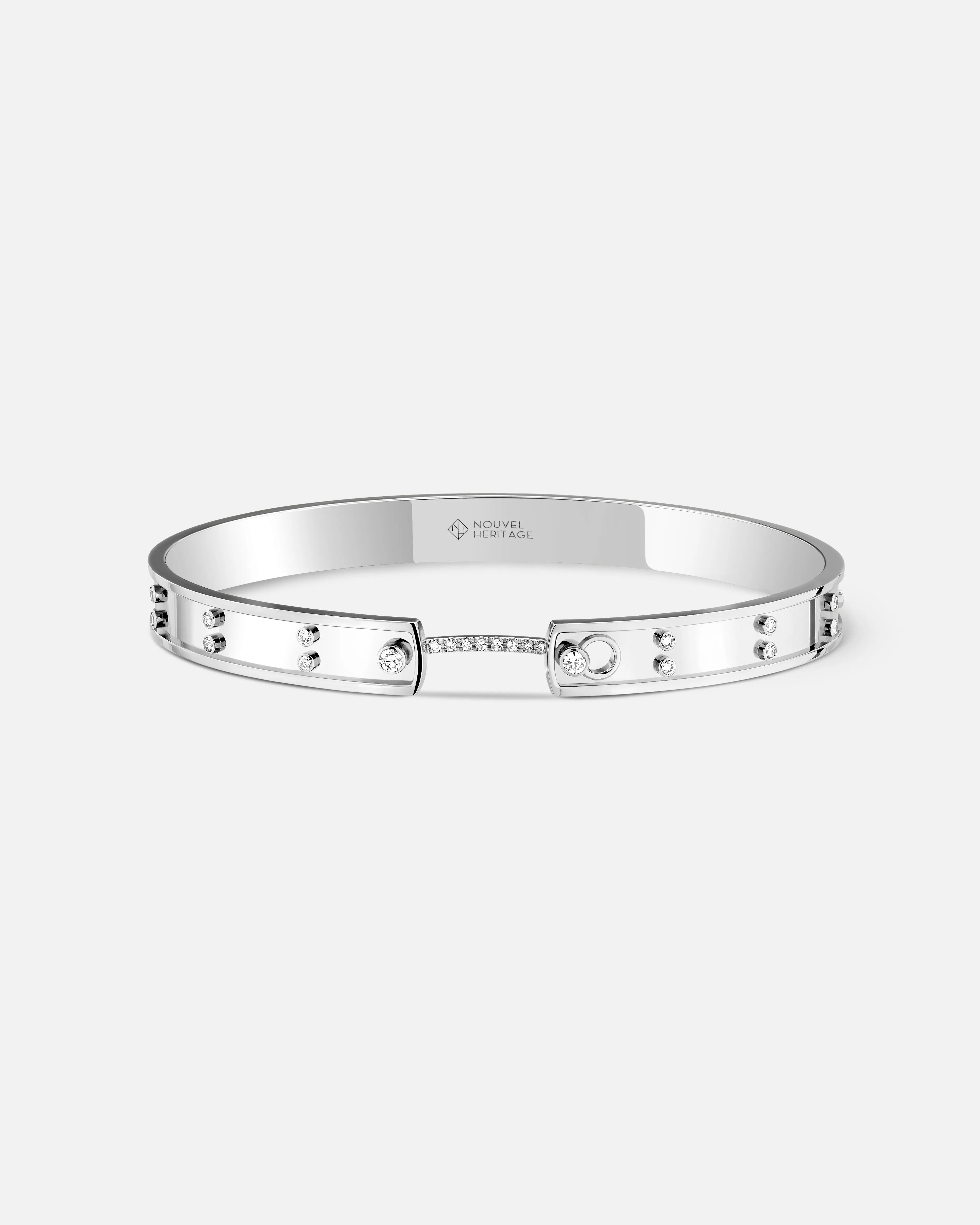 Picnic in Paris Mood Bangle in White Gold