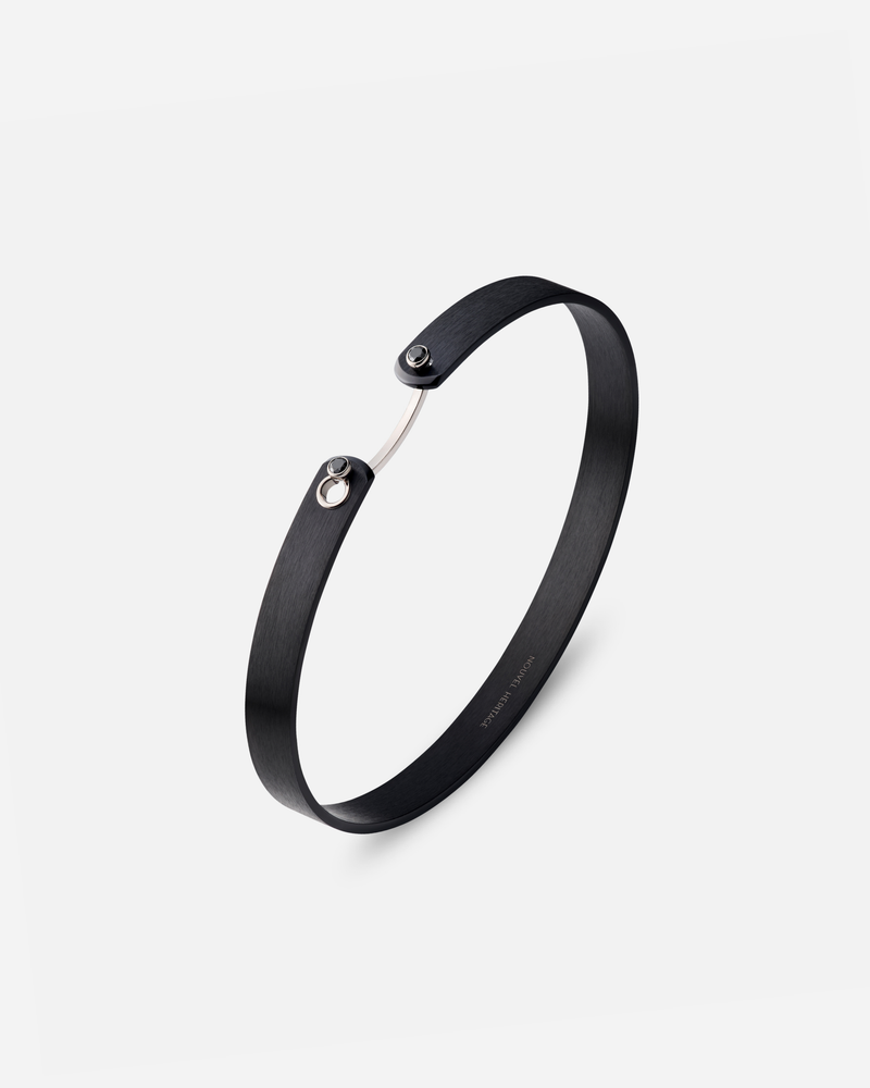 Midnight In Manhattan GM Mood Bangle with Black Diamonds
