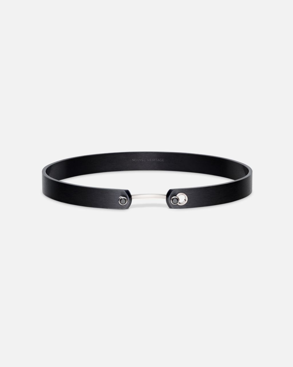 Midnight In Manhattan GM Mood Bangle in White Gold with Black Diamonds