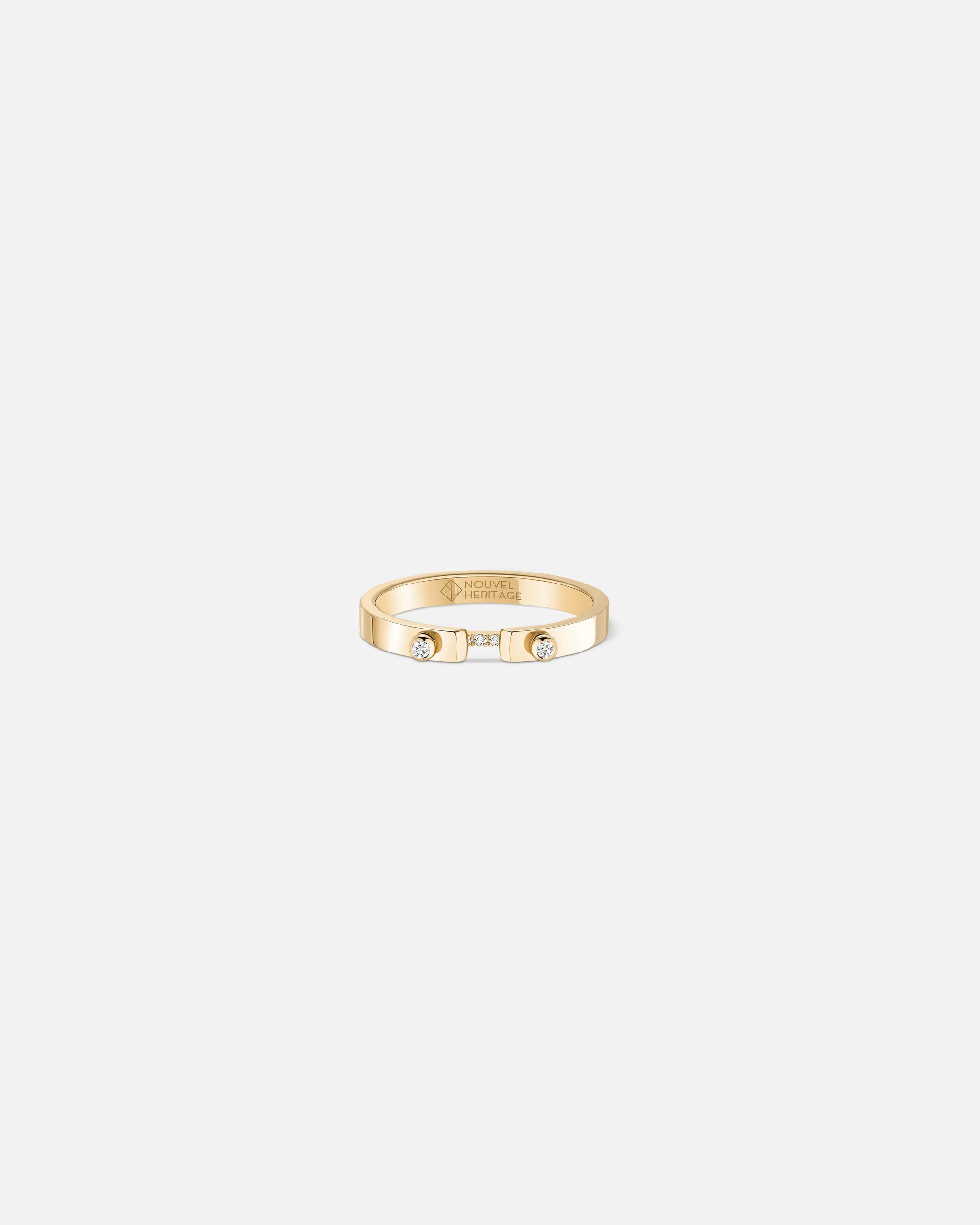 files/Mood_Ring_Business-Meeting-PM_YG_NH71036_2.webp - Nouvel Heritage